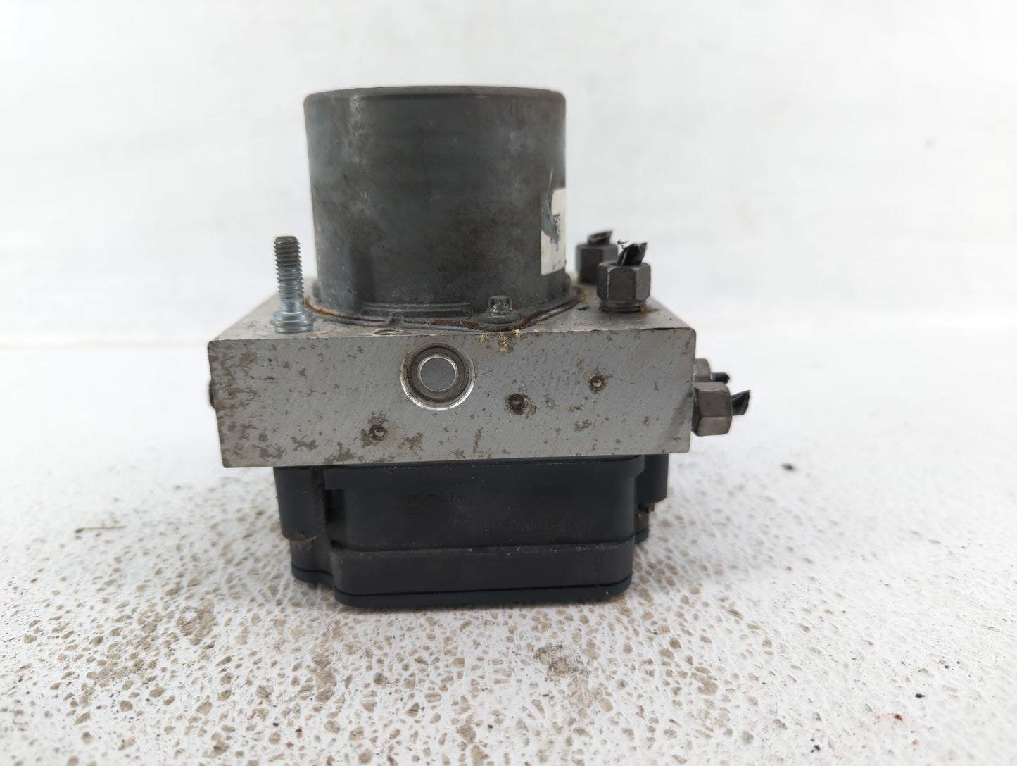 2015 Chrysler 200 ABS Pump Control Module Replacement P/N:TYA107460841 P68232470AB Fits OEM Used Auto Parts - Oemusedautopar