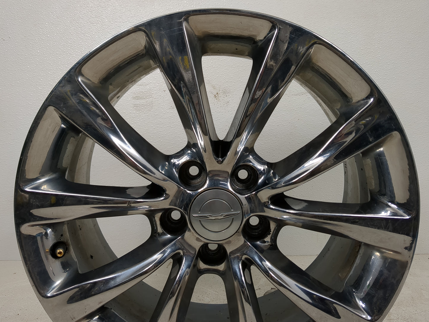 2015-2017 Chrysler 200 Oem Wheel Rim - Oemusedautoparts1.com