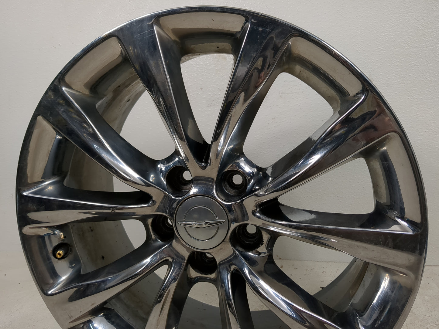 2015-2017 Chrysler 200 Oem Wheel Rim - Oemusedautoparts1.com