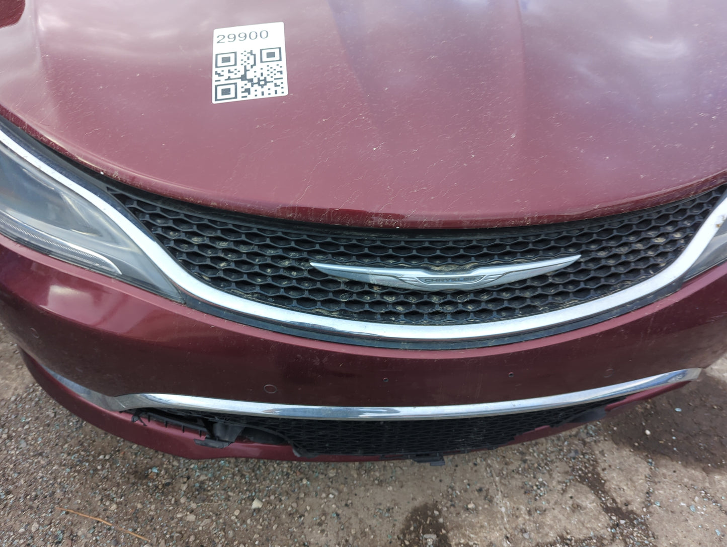 2015-2017 Chrysler 200 Front Grille Bumper Not Included - Oemusedautoparts1.com