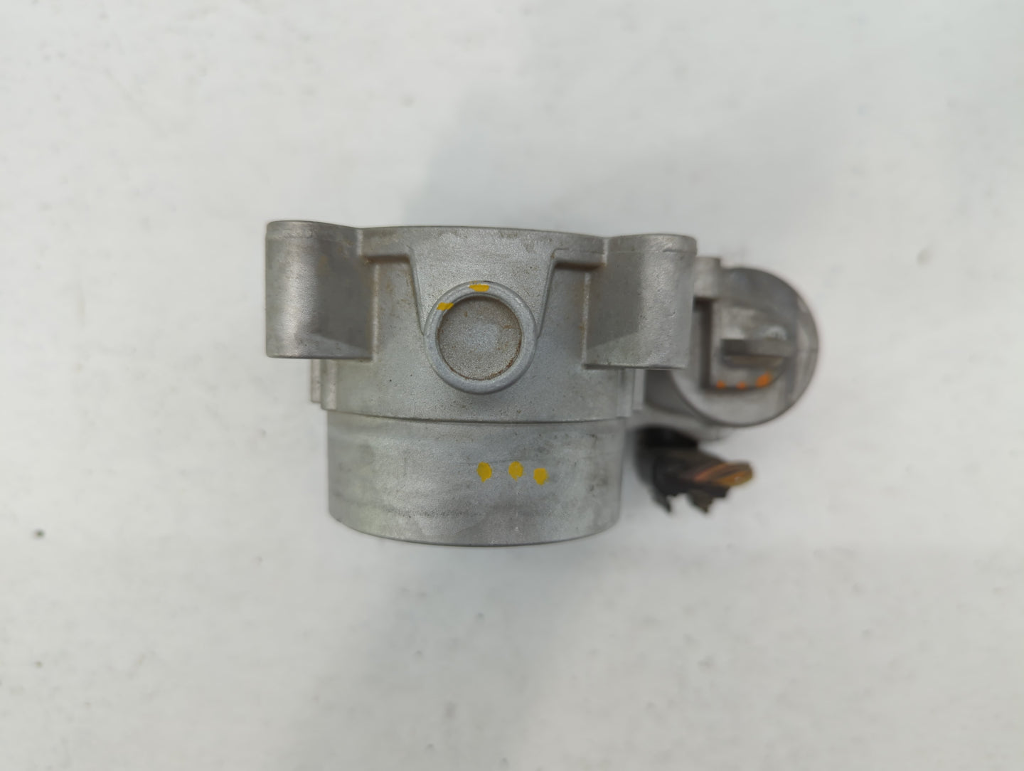 2015-2017 Chrysler 200 Throttle Body P/N:20211214 Fits Fits 2014 2015 2016 2017 2018 2019 2020 2021 2022 OEM Used Auto Parts