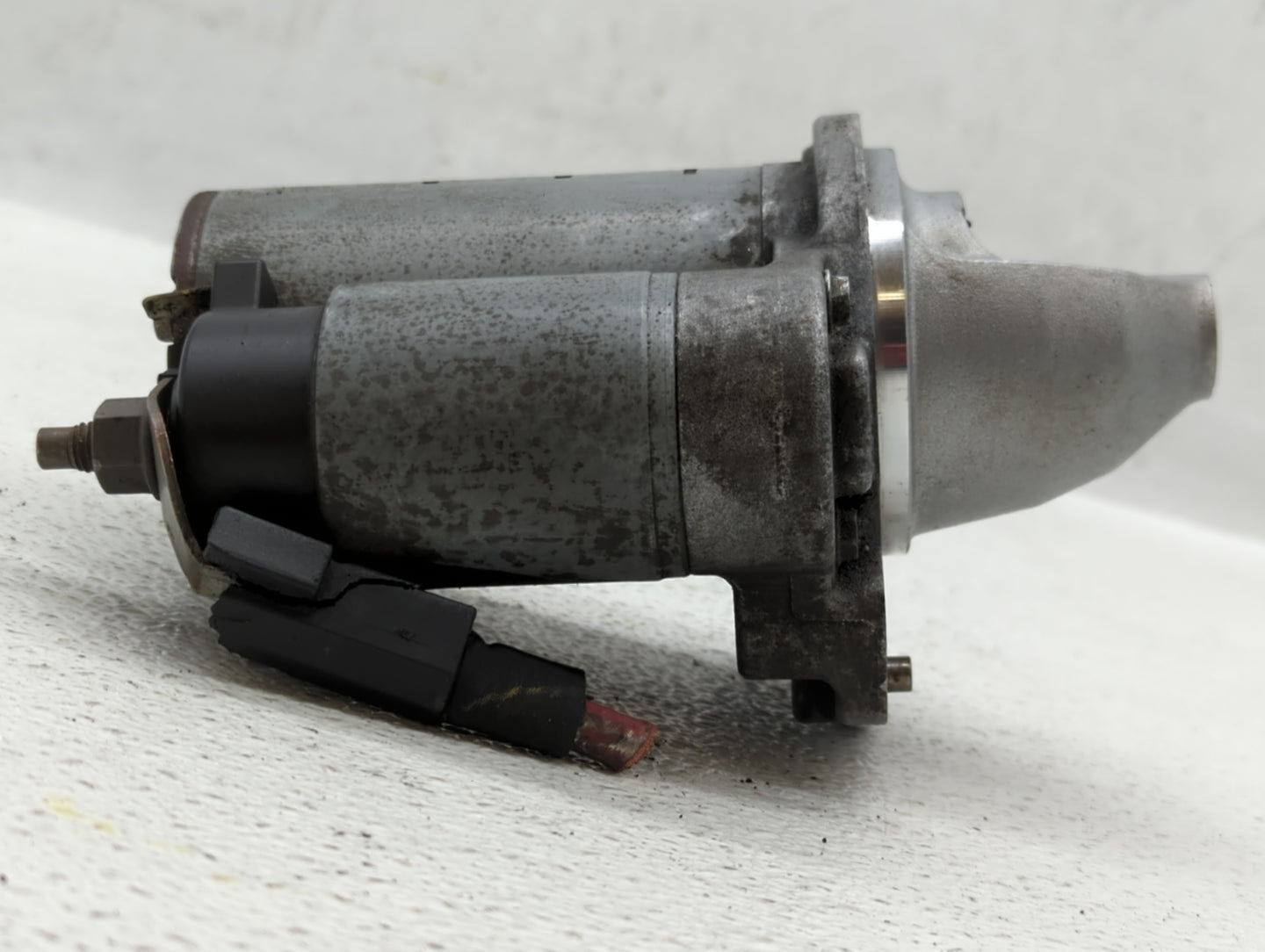 2015-2017 Chrysler 200 Car Starter Motor Solenoid OEM P/N:428000-7200 04801839AD Fits OEM Used Auto Parts - Oemusedautoparts