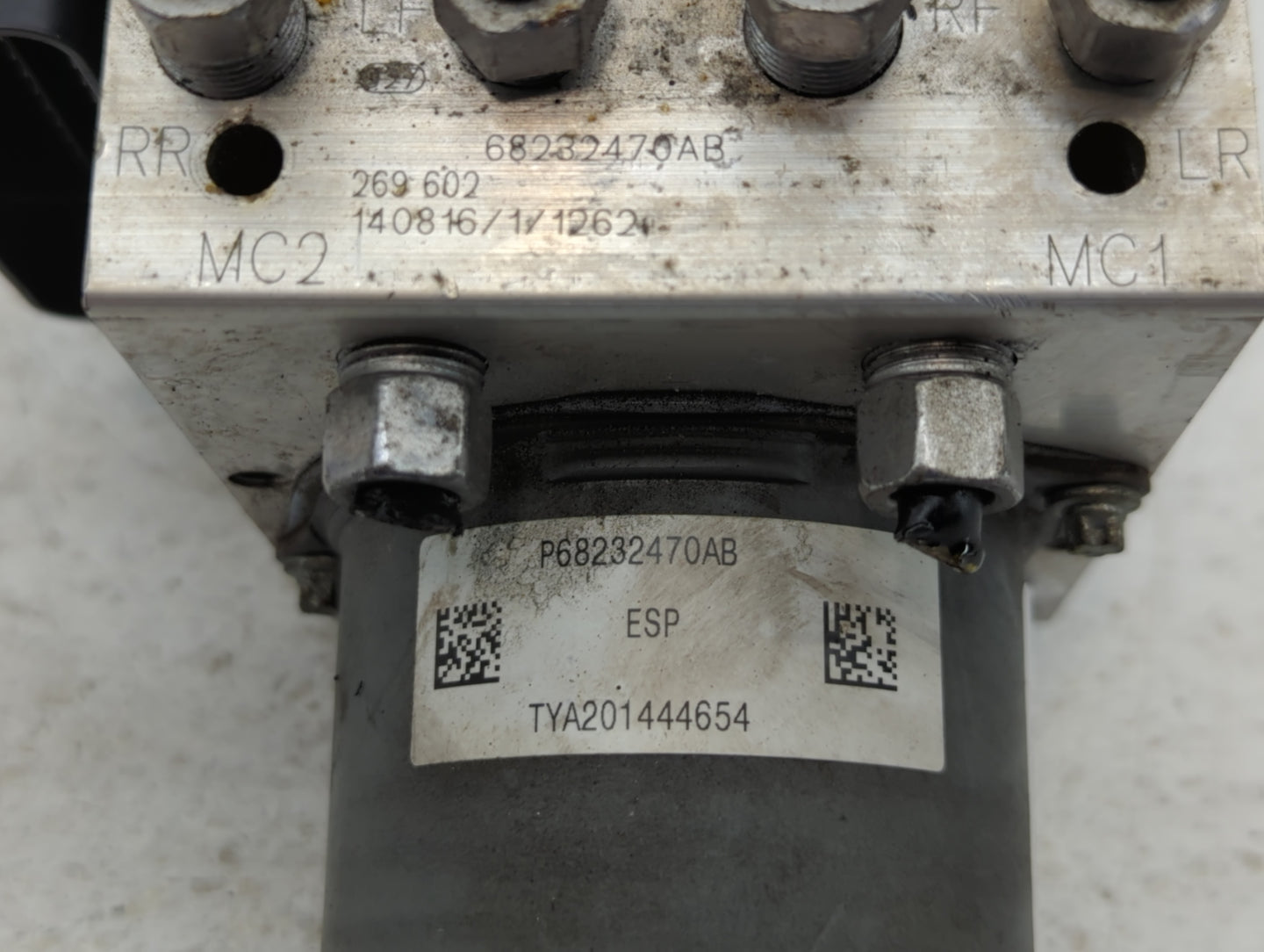 2015 Chrysler 200 ABS Pump Control Module Replacement P/N:68232470AB Fits OEM Used Auto Parts - Oemusedautoparts1.com