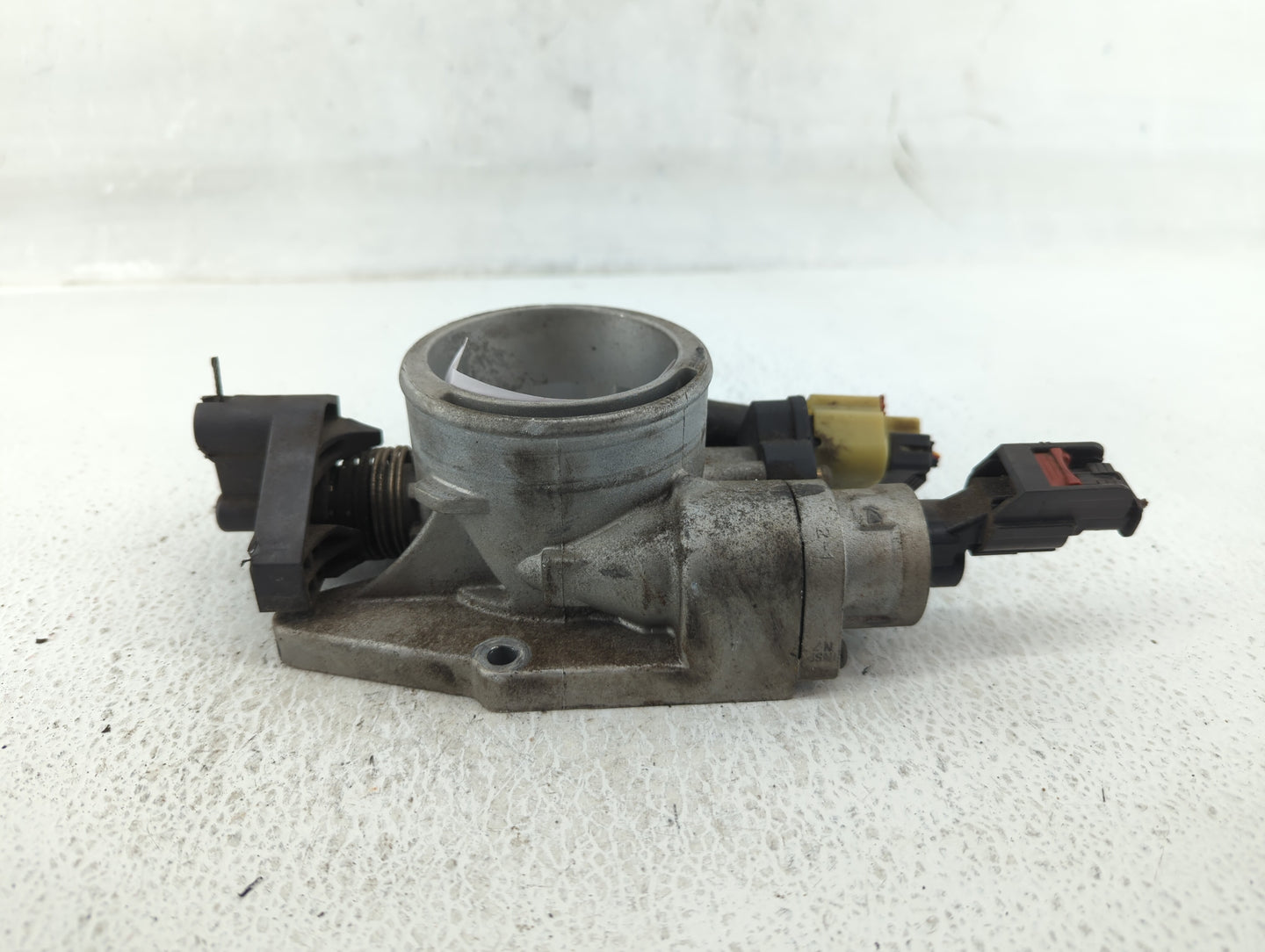 2015-2017 Chrysler 200 Throttle Body Fits Fits 2014 2015 2016 2017 2018 2019 2020 2021 2022 OEM Used Auto Parts - Oemusedaut