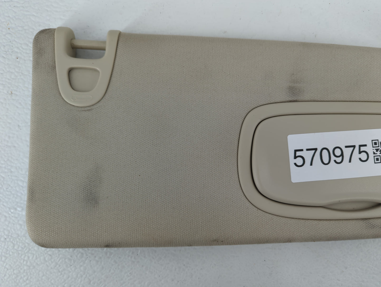 2015 Chrysler 200 Sun Visor Shade Replacement Passenger Right Mirror Fits OEM Used Auto Parts - Oemusedautoparts1.com