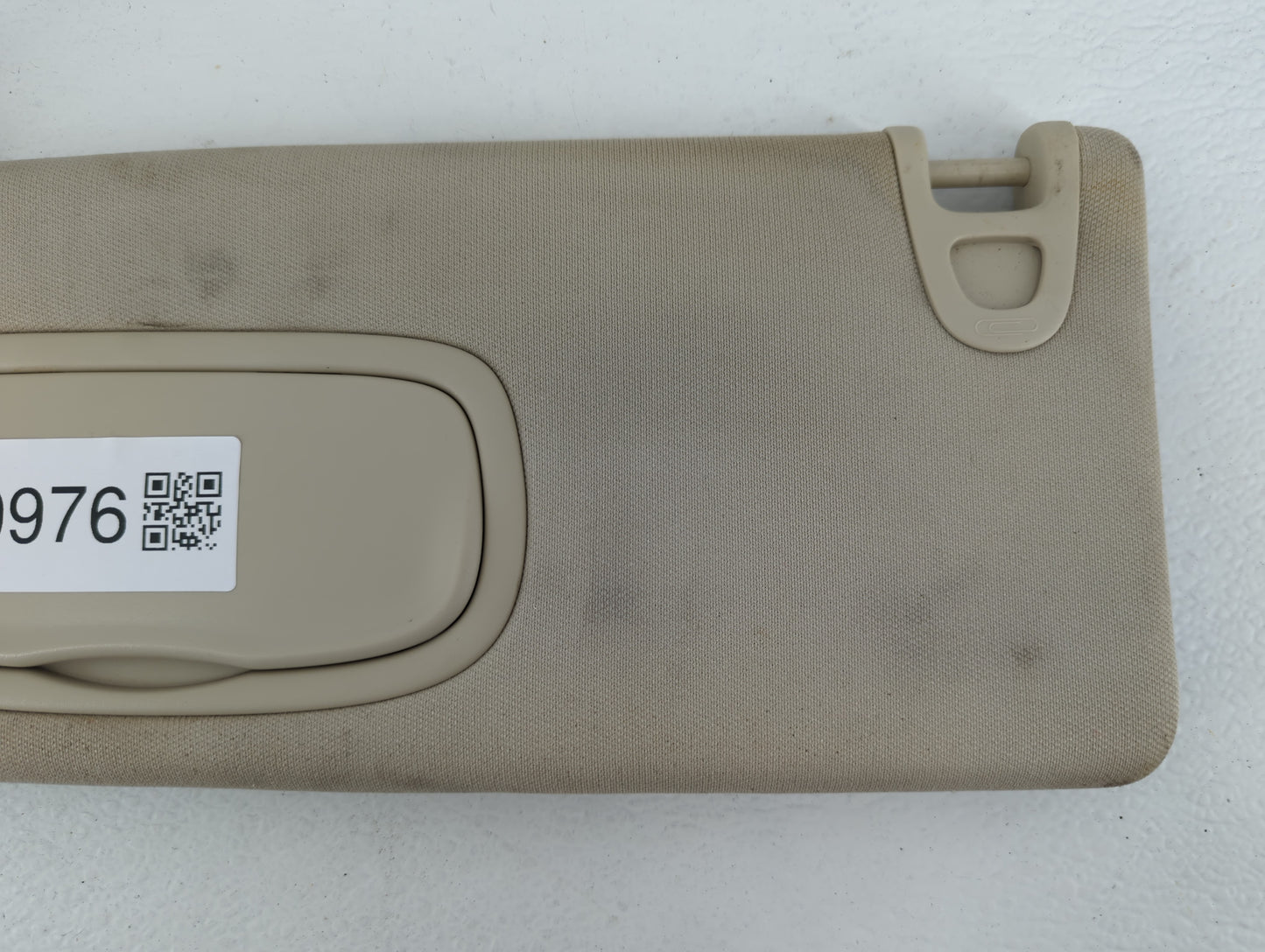 2015 Chrysler 200 Sun Visor Shade Replacement Driver Left Mirror Fits OEM Used Auto Parts - Oemusedautoparts1.com