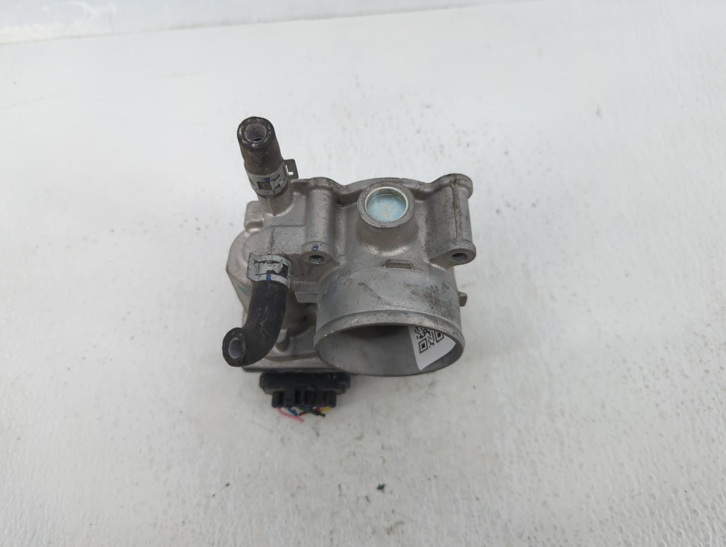 2015-2017 Chrysler 200 Throttle Body P/N:22030-37060 Fits Fits 2014 2015 2016 2017 2018 2019 2020 2021 2022 OEM Used Auto Pa