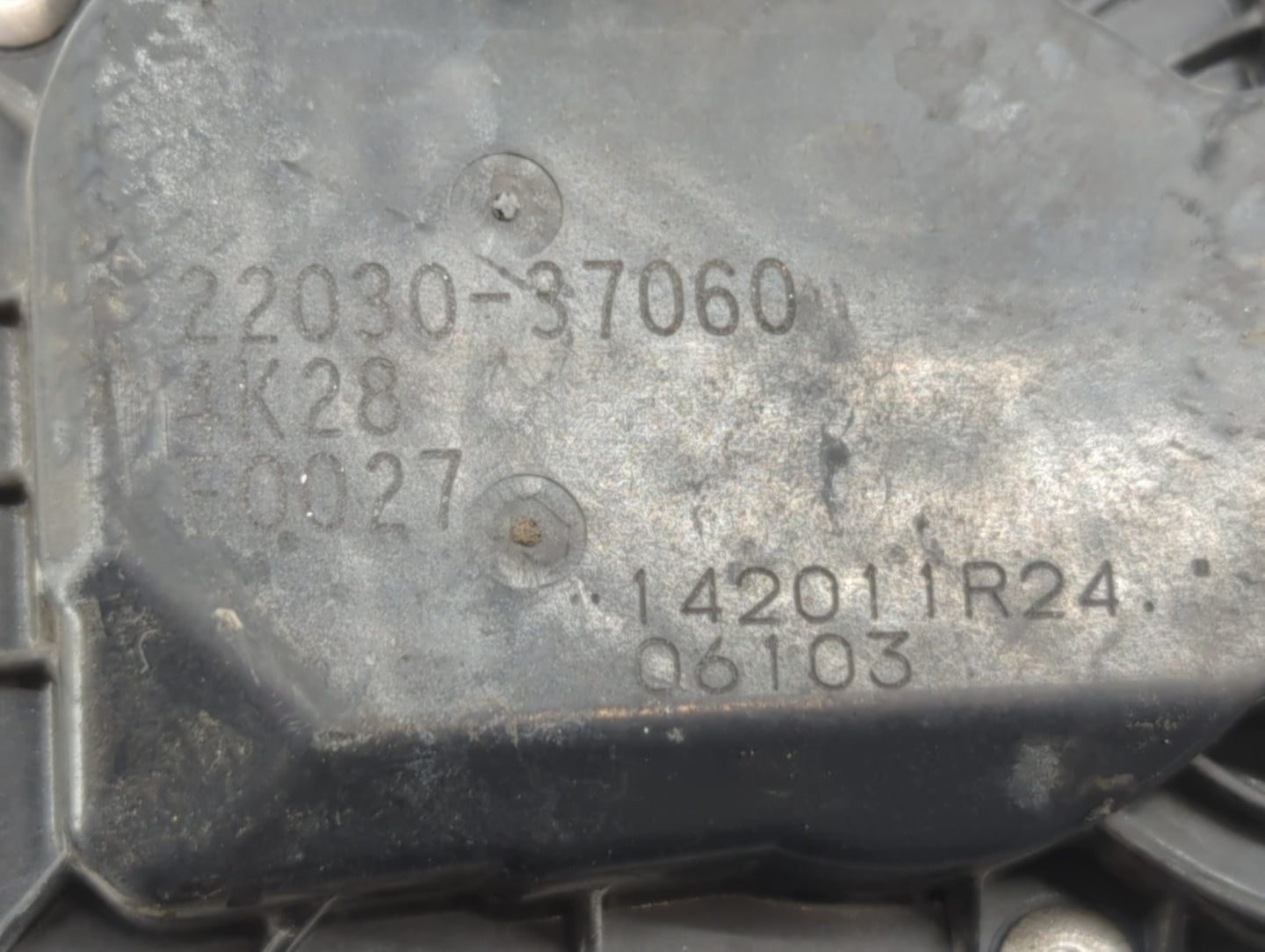 2015-2017 Chrysler 200 Throttle Body P/N:22030-37060 Fits Fits 2014 2015 2016 2017 2018 2019 2020 2021 2022 OEM Used Auto Pa