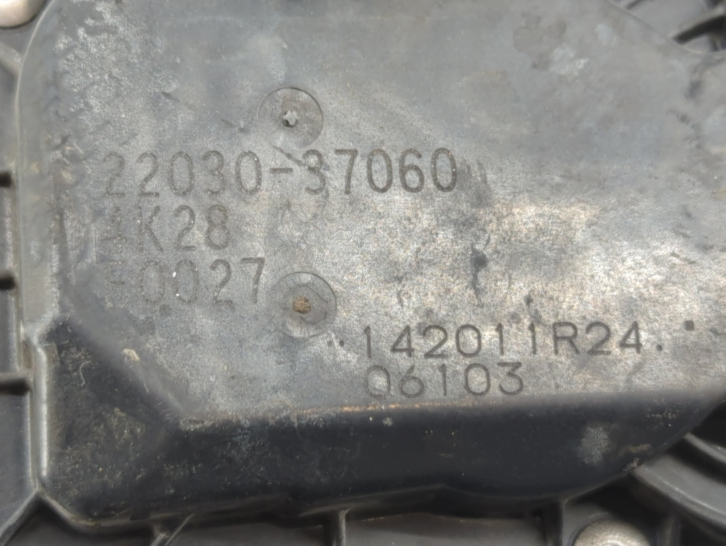 2015-2017 Chrysler 200 Throttle Body P/N:22030-37060 Fits Fits 2014 2015 2016 2017 2018 2019 2020 2021 2022 OEM Used Auto Pa