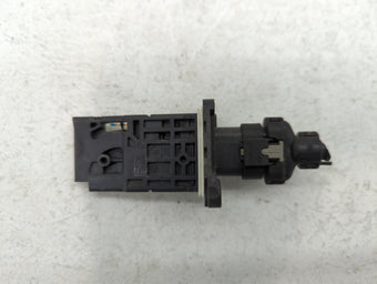 compare product 2015 Chrysler Air Flow Meter