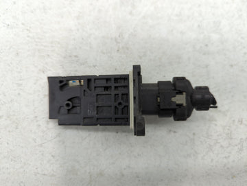 2015 Chrysler Air Flow Meter - Oemusedautoparts1.com