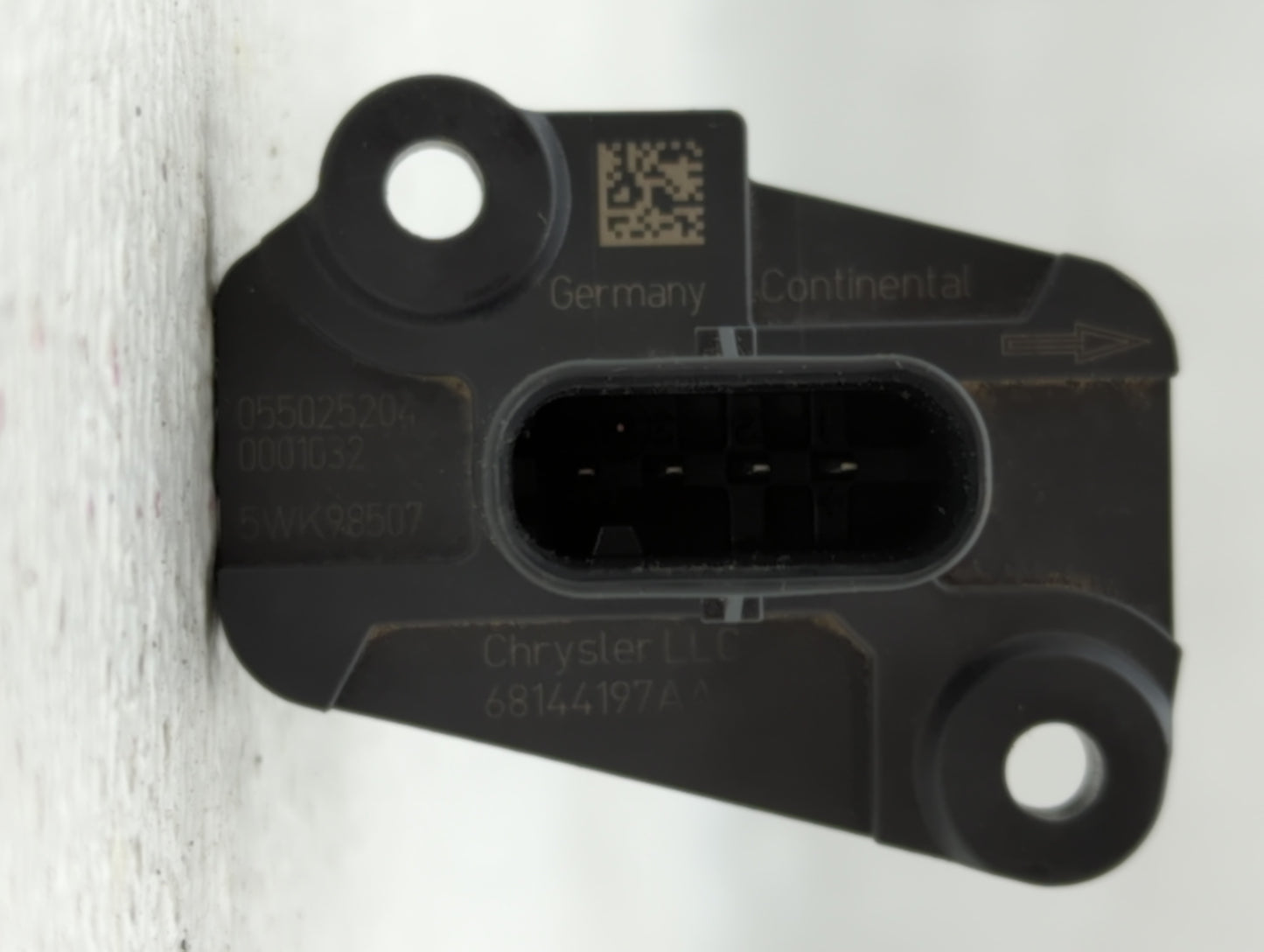 2015-2017 Chrysler 200 Mass Air Flow Meter Maf - Oemusedautoparts1.com