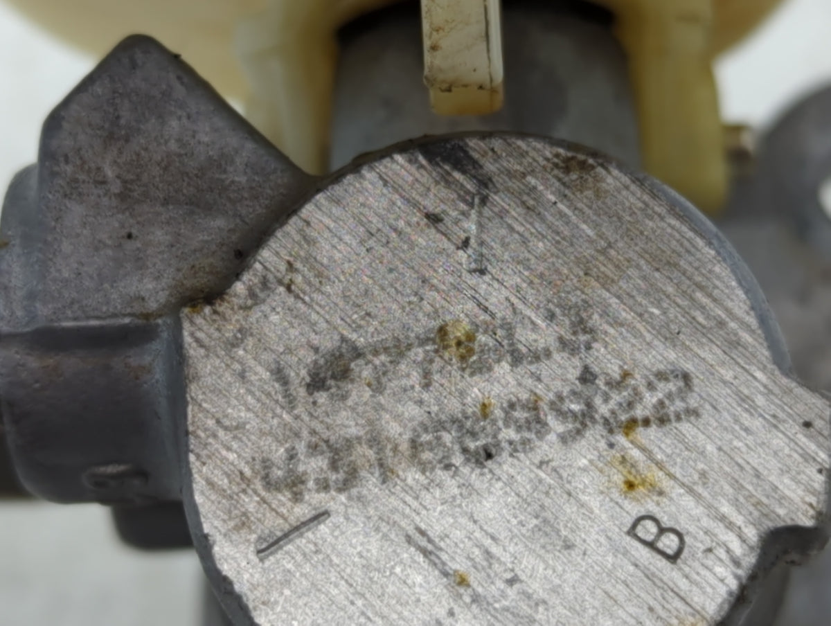 Chrysler 200 Brake Master Cylinder 608667 - Oemusedautoparts1.com
