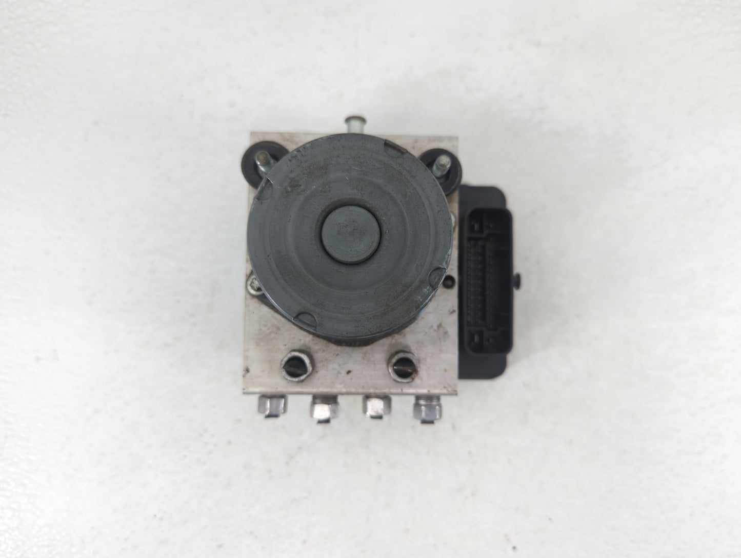 2015 Chrysler 200 ABS Pump Control Module Replacement P/N:68232470AB P68158890AC Fits OEM Used Auto Parts - Oemusedautoparts