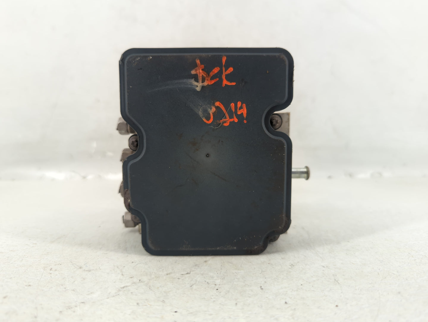 2015 Chrysler 200 ABS Pump Control Module Replacement P/N:68232470AB P68158890AC Fits OEM Used Auto Parts - Oemusedautoparts