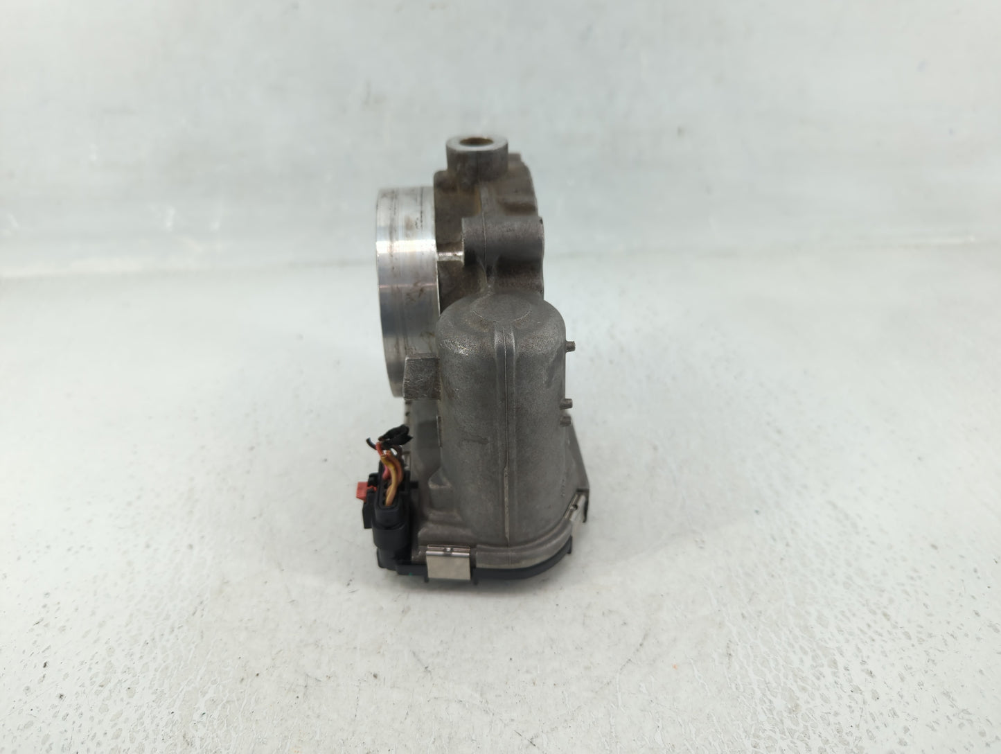 2011-2017 Chrysler 200 Throttle Body P/N:05184349AC Fits Fits 2011 2012 2013 2014 2015 2016 2017 2018 2019 2020 2021 2022 OE