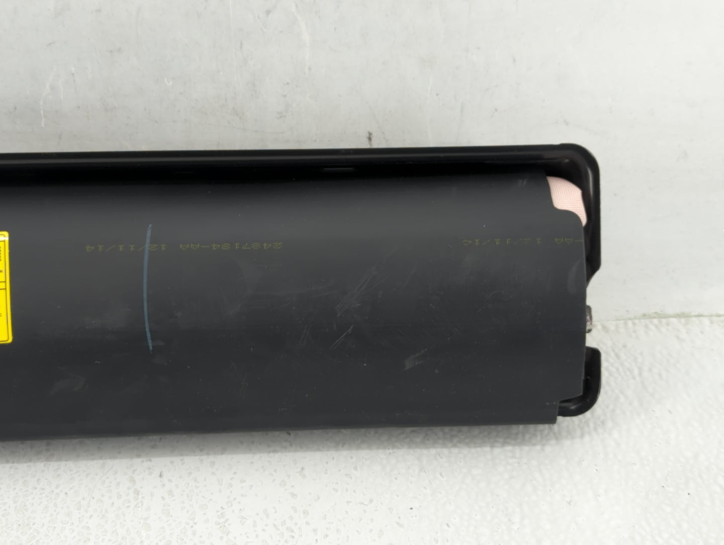 2015-2017 Chrysler 200 Air Bag Driver Left Knee OEM P/N:P68148438AB Fits Fits 2015 2016 2017 OEM Used Auto Parts - Oemusedau