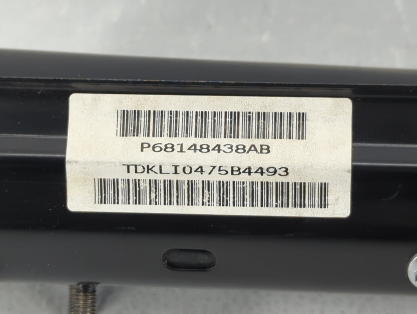 2015-2017 Chrysler 200 Air Bag Driver Left Knee OEM P/N:P68148438AB Fits Fits 2015 2016 2017 OEM Used Auto Parts - Oemusedau