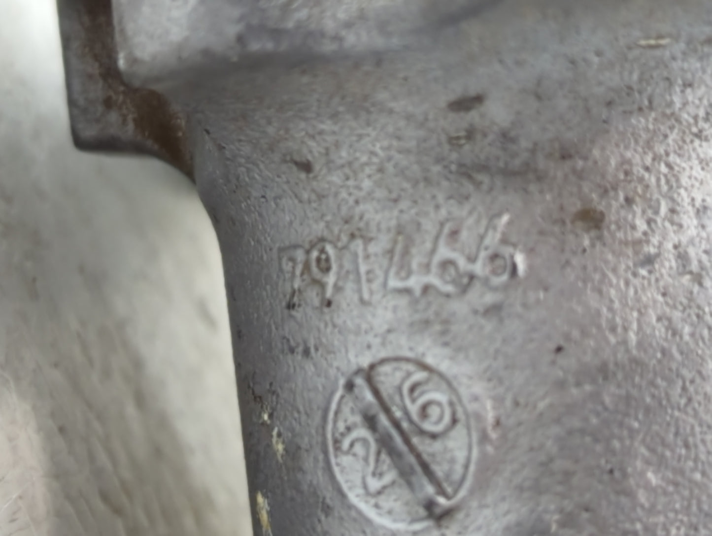 2015-2017 Chrysler 200 Brake Master Cylinder - Oemusedautoparts1.com