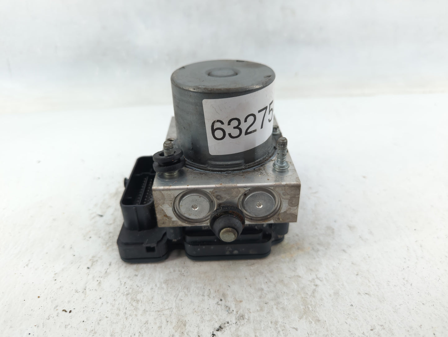 2015 Chrysler 200 ABS Pump Control Module Replacement P/N:269 602 68232470AB Fits OEM Used Auto Parts - Oemusedautoparts1.co