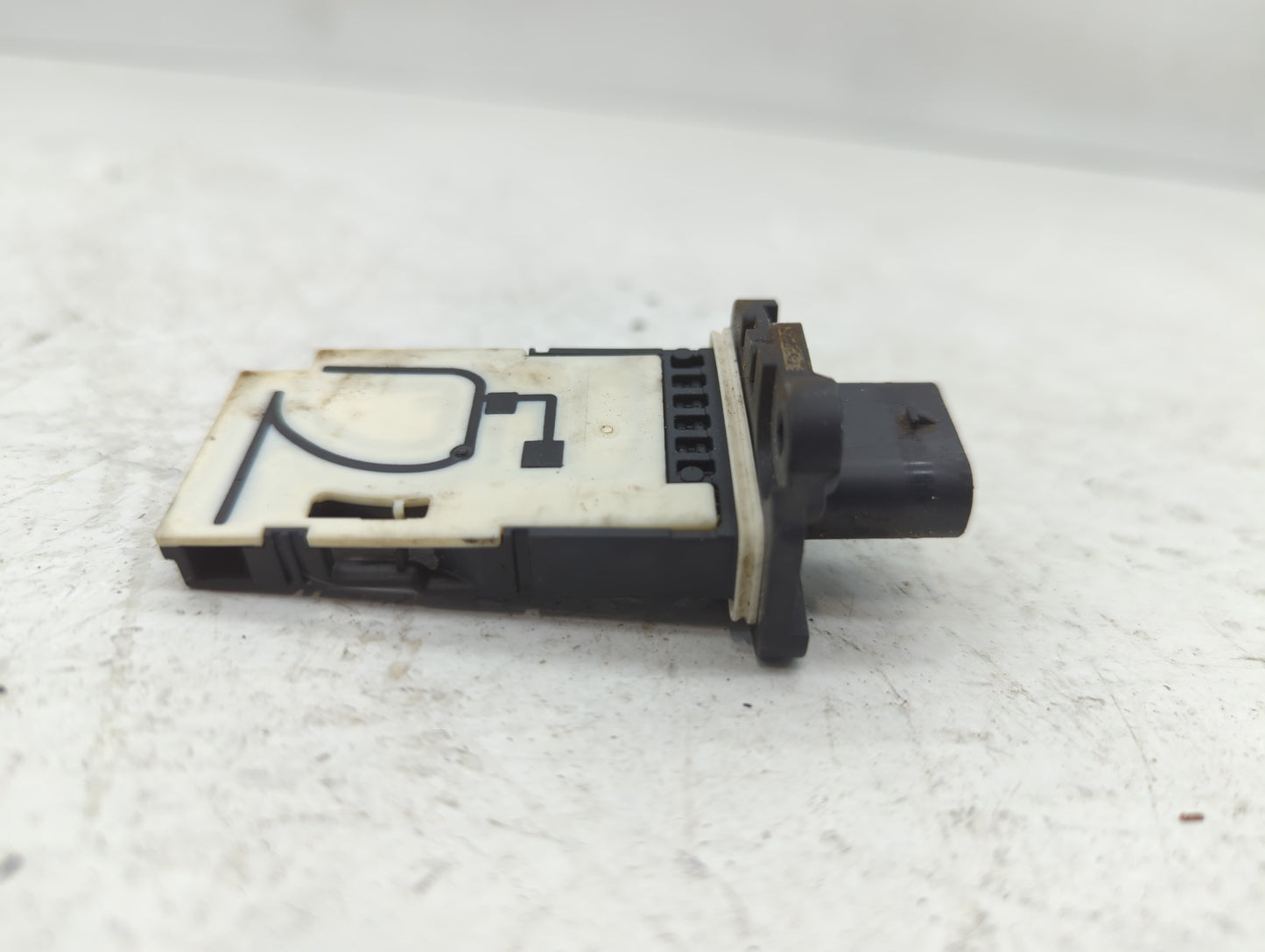 2015-2017 Chrysler 200 Mass Air Flow Meter Maf - Oemusedautoparts1.com