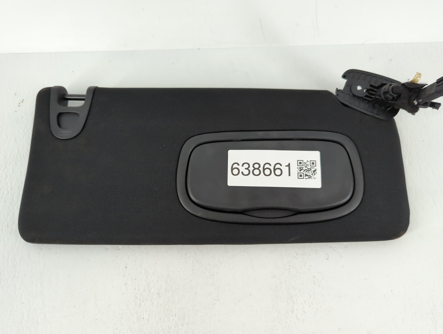 2015 Chrysler 200 Sun Visor Shade Replacement Driver Left Mirror Fits OEM Used Auto Parts - Oemusedautoparts1.com