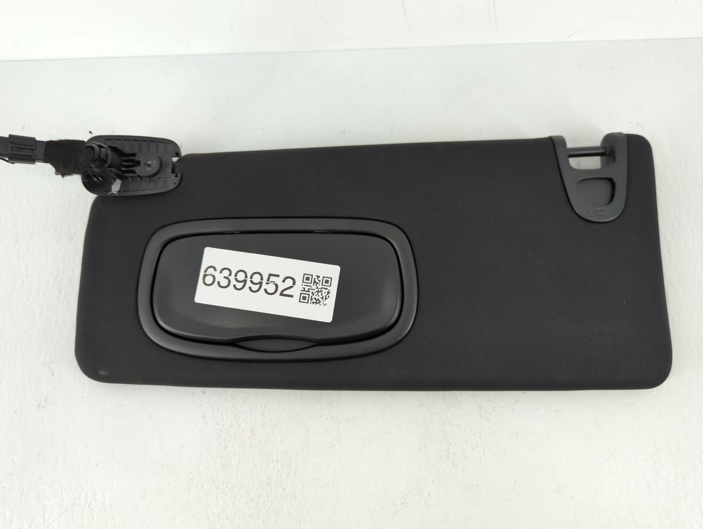 2015 Chrysler 200 Sun Visor Shade Replacement Driver Left Mirror Fits OEM Used Auto Parts - Oemusedautoparts1.com
