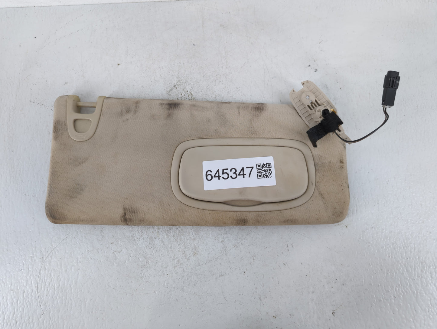 2015 Chrysler 200 Sun Visor Shade Replacement Passenger Right Mirror Fits OEM Used Auto Parts - Oemusedautoparts1.com