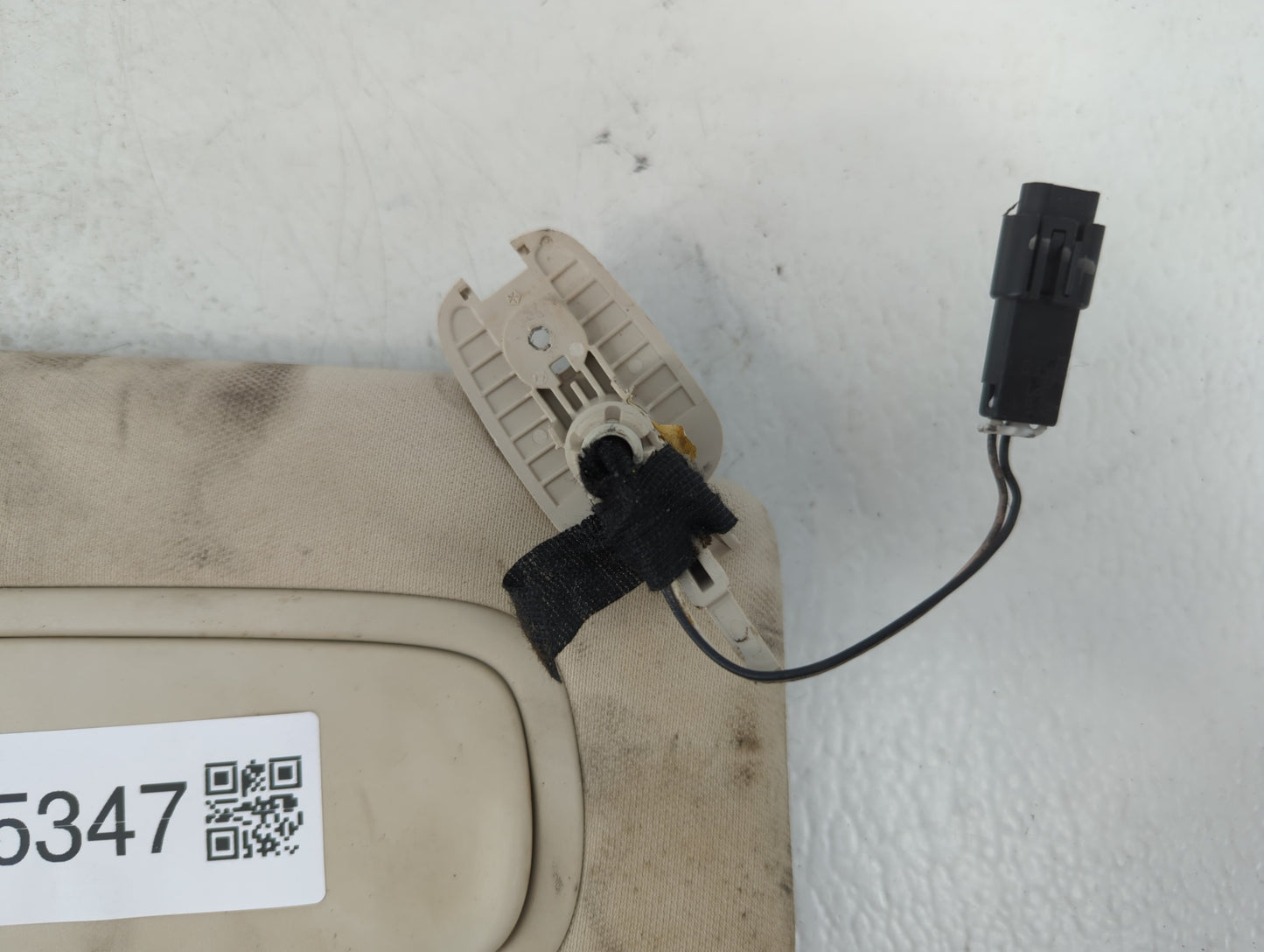 2015 Chrysler 200 Sun Visor Shade Replacement Passenger Right Mirror Fits OEM Used Auto Parts - Oemusedautoparts1.com