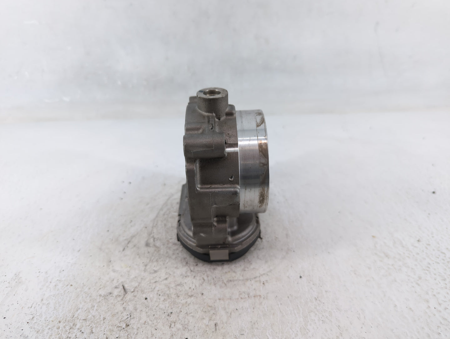 2011-2017 Chrysler 200 Throttle Body P/N:05184349AC Fits Fits 2011 2012 2013 2014 2015 2016 2017 2018 2019 2020 2021 2022 OE