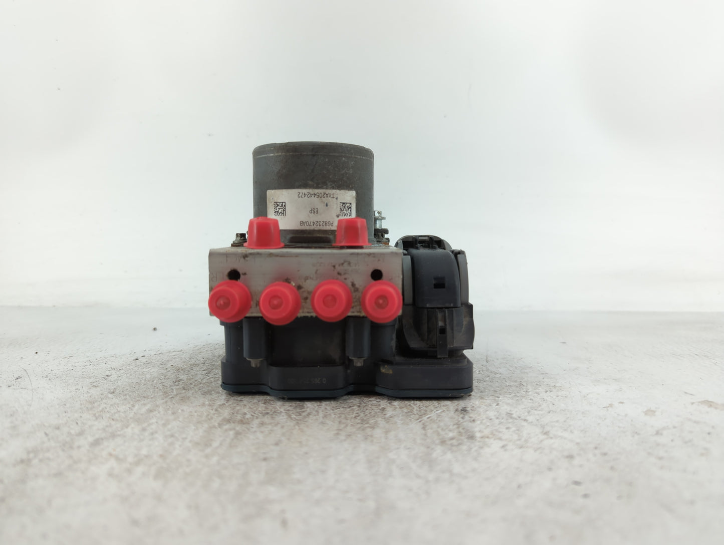 2015 Chrysler 200 ABS Pump Control Module Replacement P/N:P68232470AB Fits OEM Used Auto Parts - Oemusedautoparts1.com
