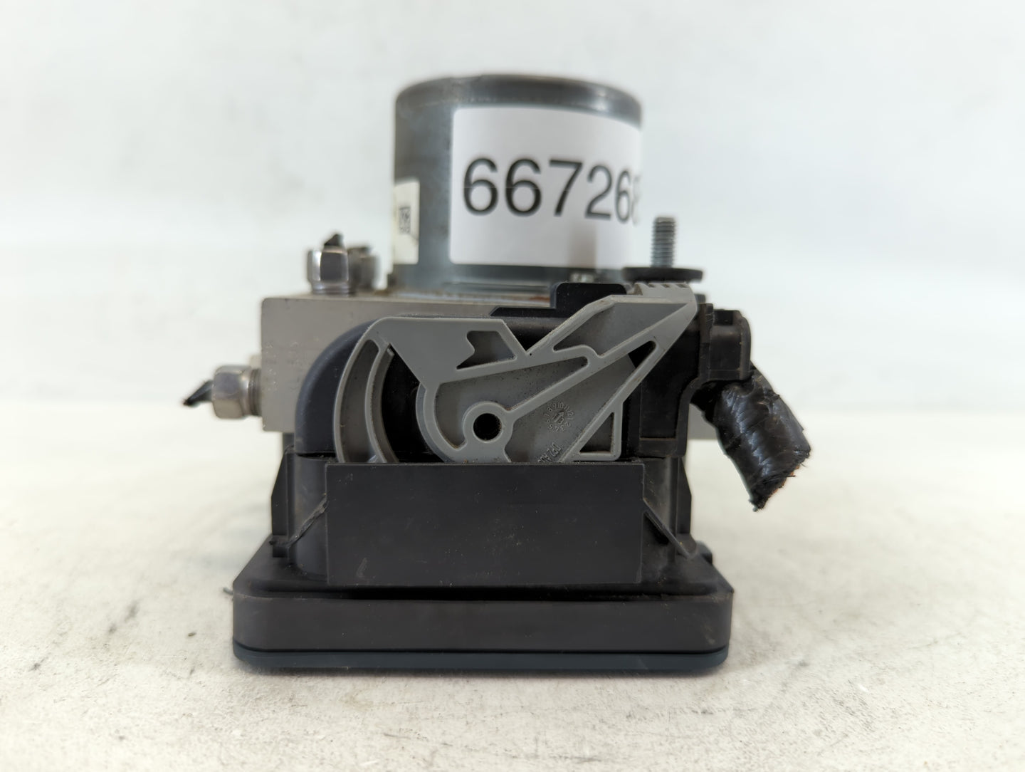 2015 Chrysler 200 ABS Pump Control Module Replacement P/N:P68232470AB Fits OEM Used Auto Parts - Oemusedautoparts1.com