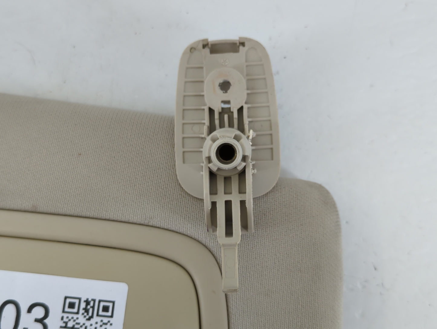 2015 Chrysler 200 Sun Visor Shade Replacement Passenger Right Mirror Fits OEM Used Auto Parts - Oemusedautoparts1.com