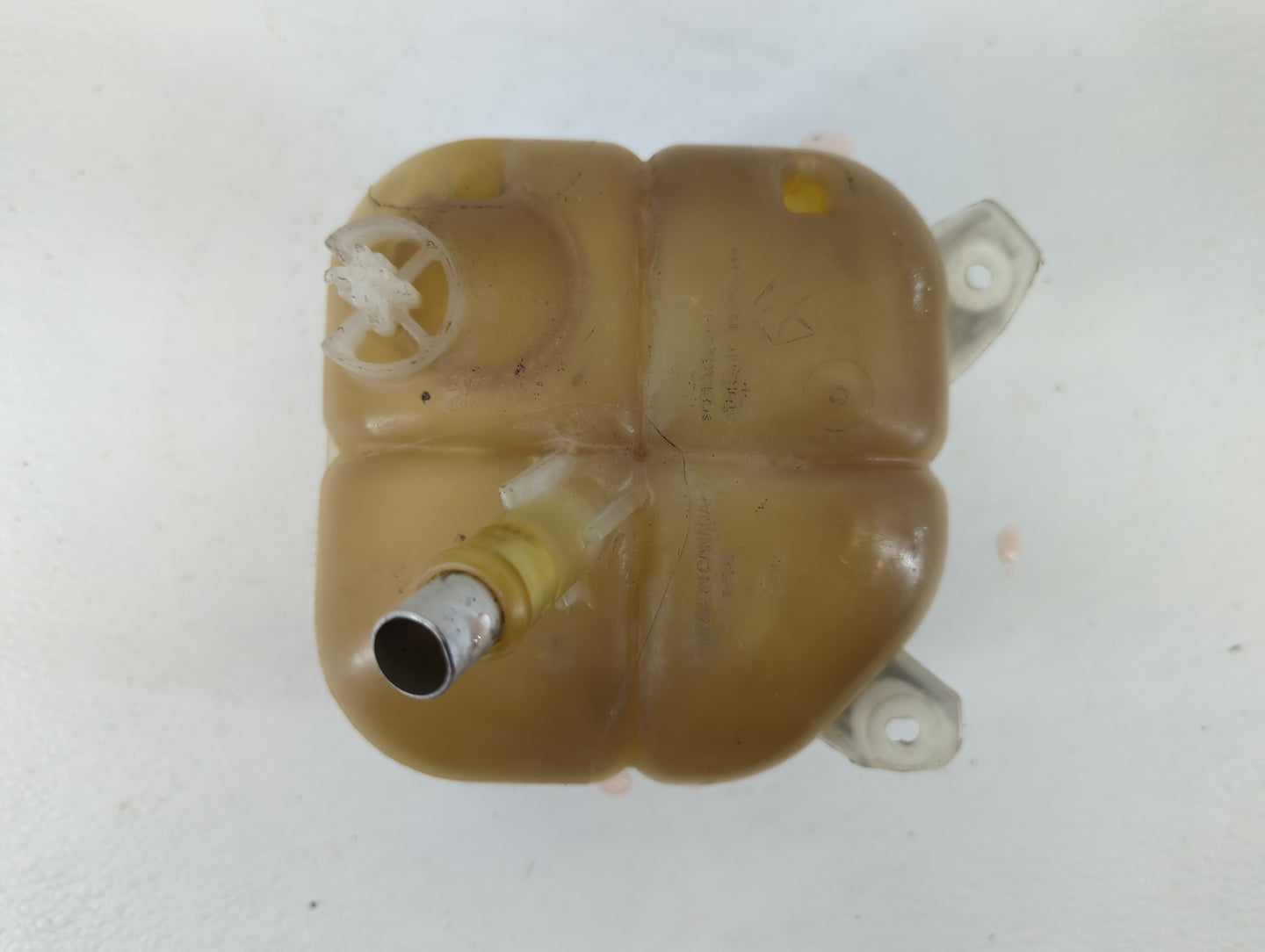 2015-2017 Chrysler 200 Radiator Coolant Overflow Expansion Tank Bottle - Oemusedautoparts1.com