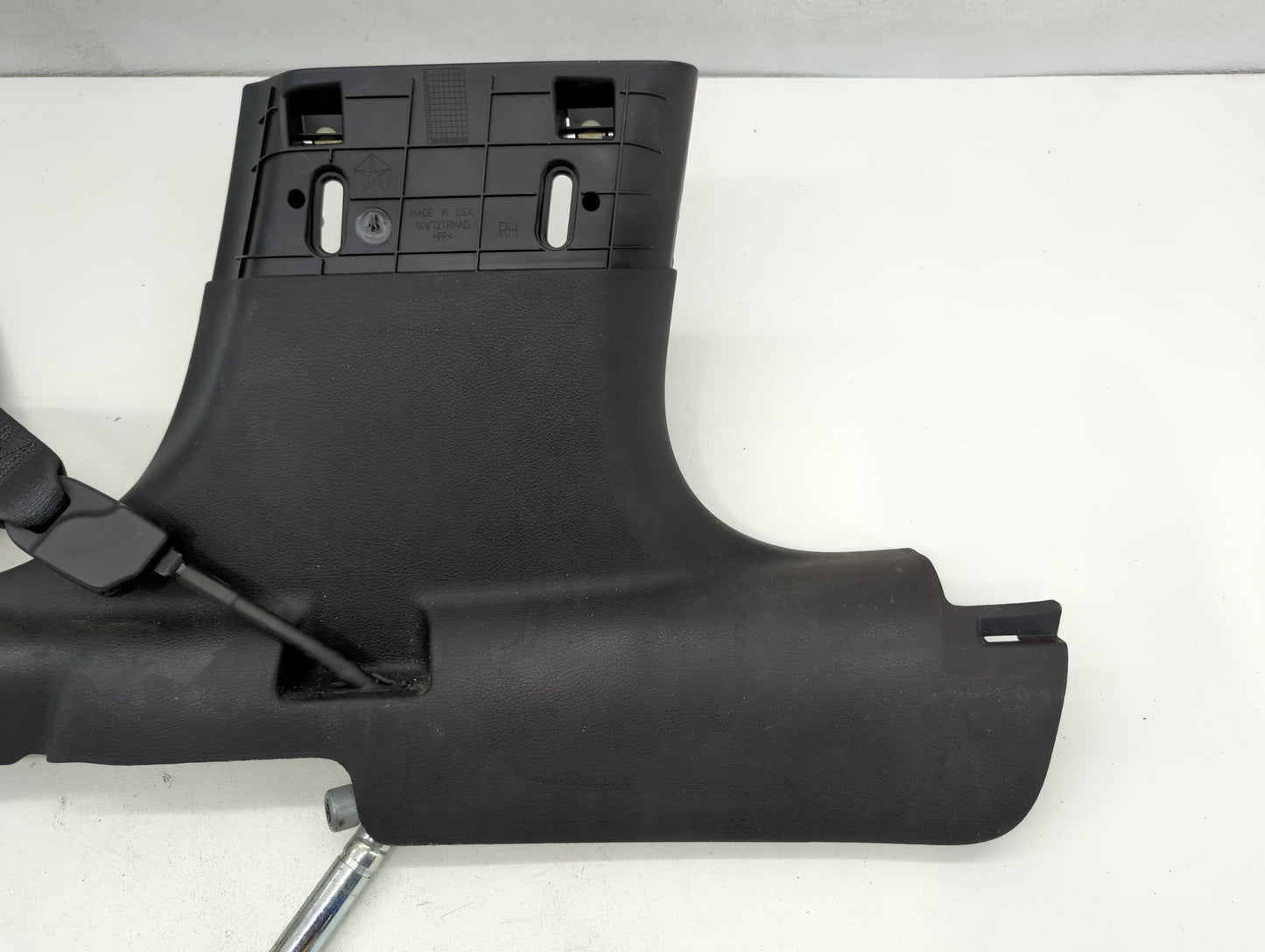 2015 Chrysler 200 Black Replacement Part - Oemusedautoparts1.com