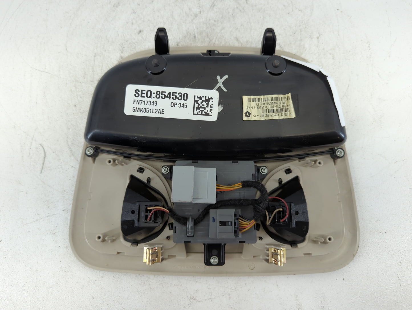2015 Chrysler 200 Overhead Roof Console - Oemusedautoparts1.com