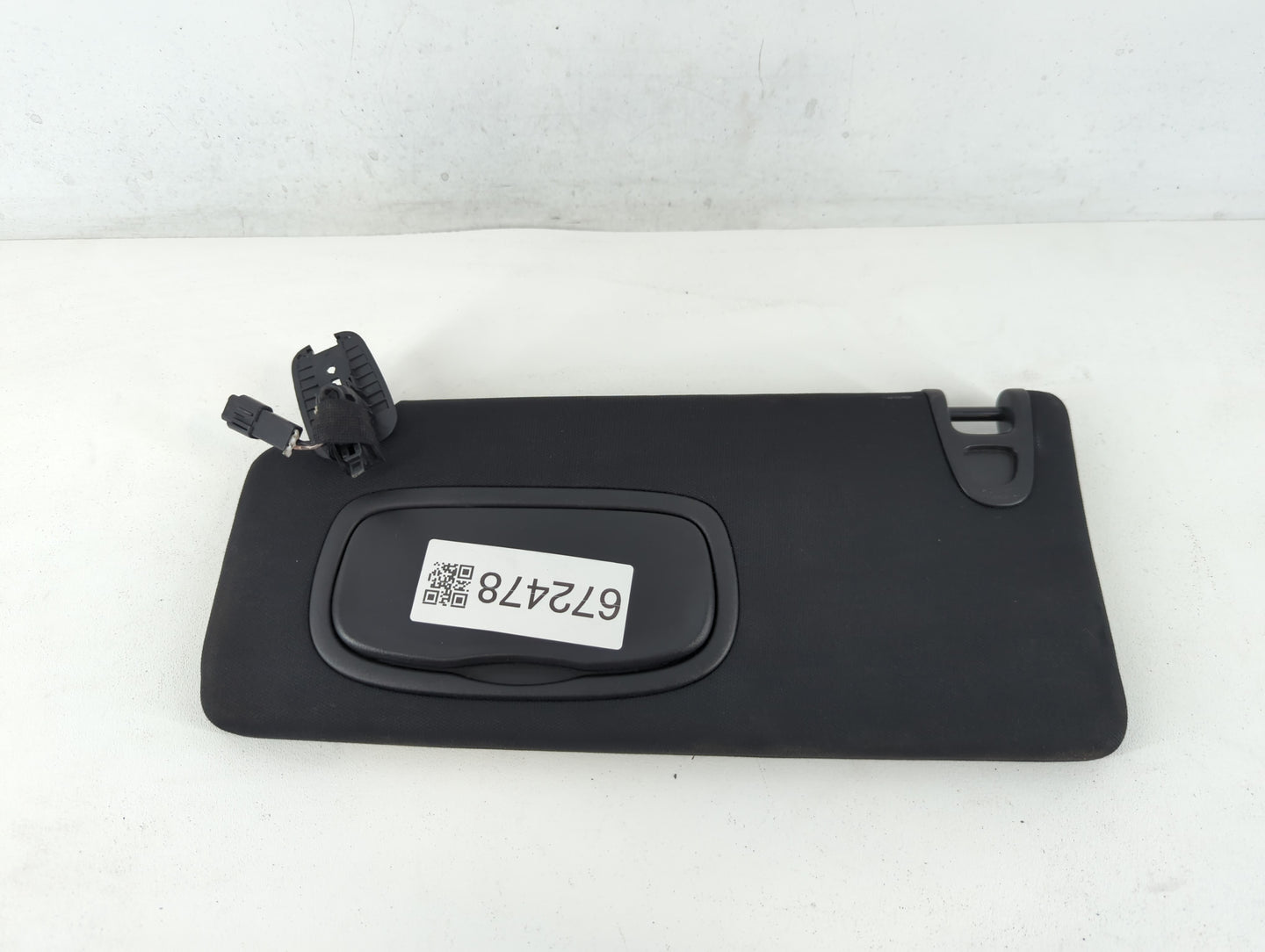 2015 Chrysler 200 Sun Visor Shade Replacement Driver Left Mirror Fits OEM Used Auto Parts - Oemusedautoparts1.com