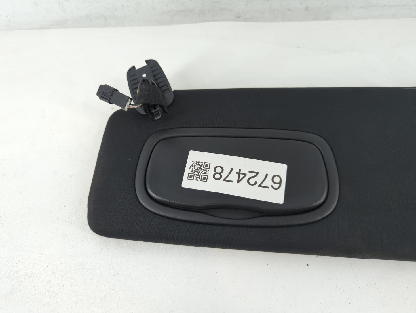 2015 Chrysler 200 Sun Visor Shade Replacement Driver Left Mirror Fits OEM Used Auto Parts - Oemusedautoparts1.com