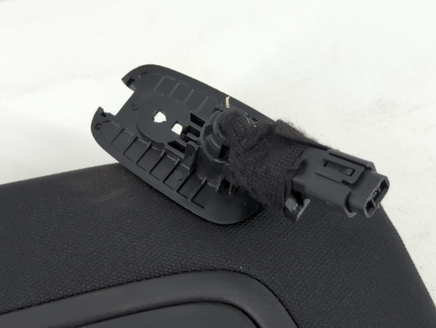 2015 Chrysler 200 Sun Visor Shade Replacement Passenger Right Mirror Fits OEM Used Auto Parts - Oemusedautoparts1.com