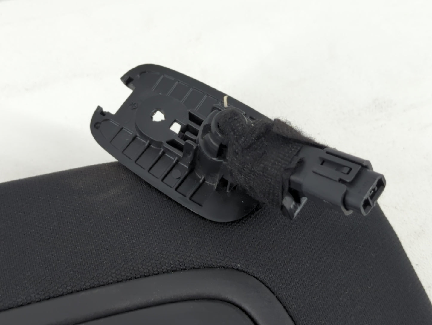 2015 Chrysler 200 Sun Visor Shade Replacement Passenger Right Mirror Fits OEM Used Auto Parts - Oemusedautoparts1.com