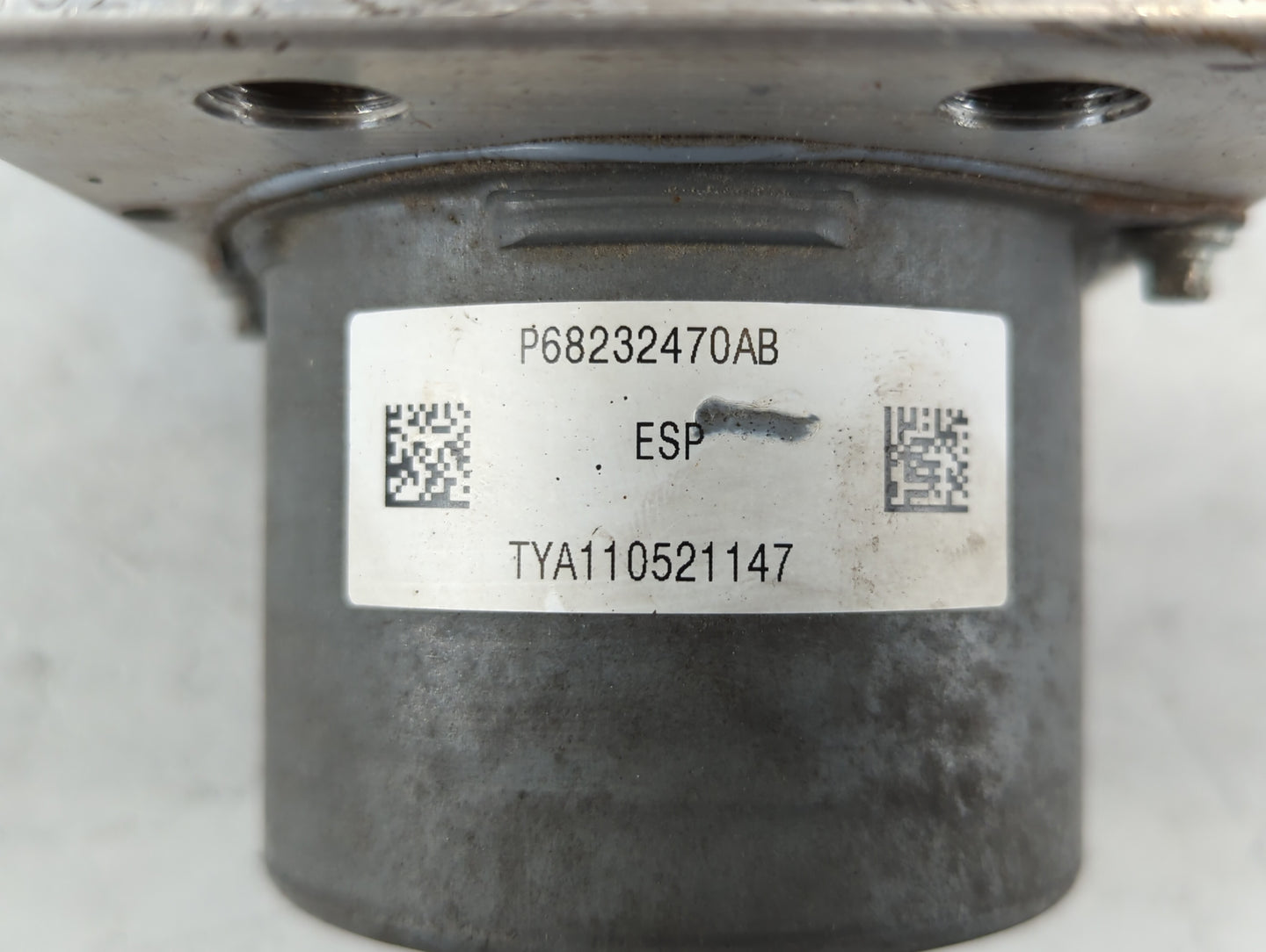 2015 Chrysler 200 ABS Pump Control Module Replacement P/N:P68232470AB Fits OEM Used Auto Parts - Oemusedautoparts1.com