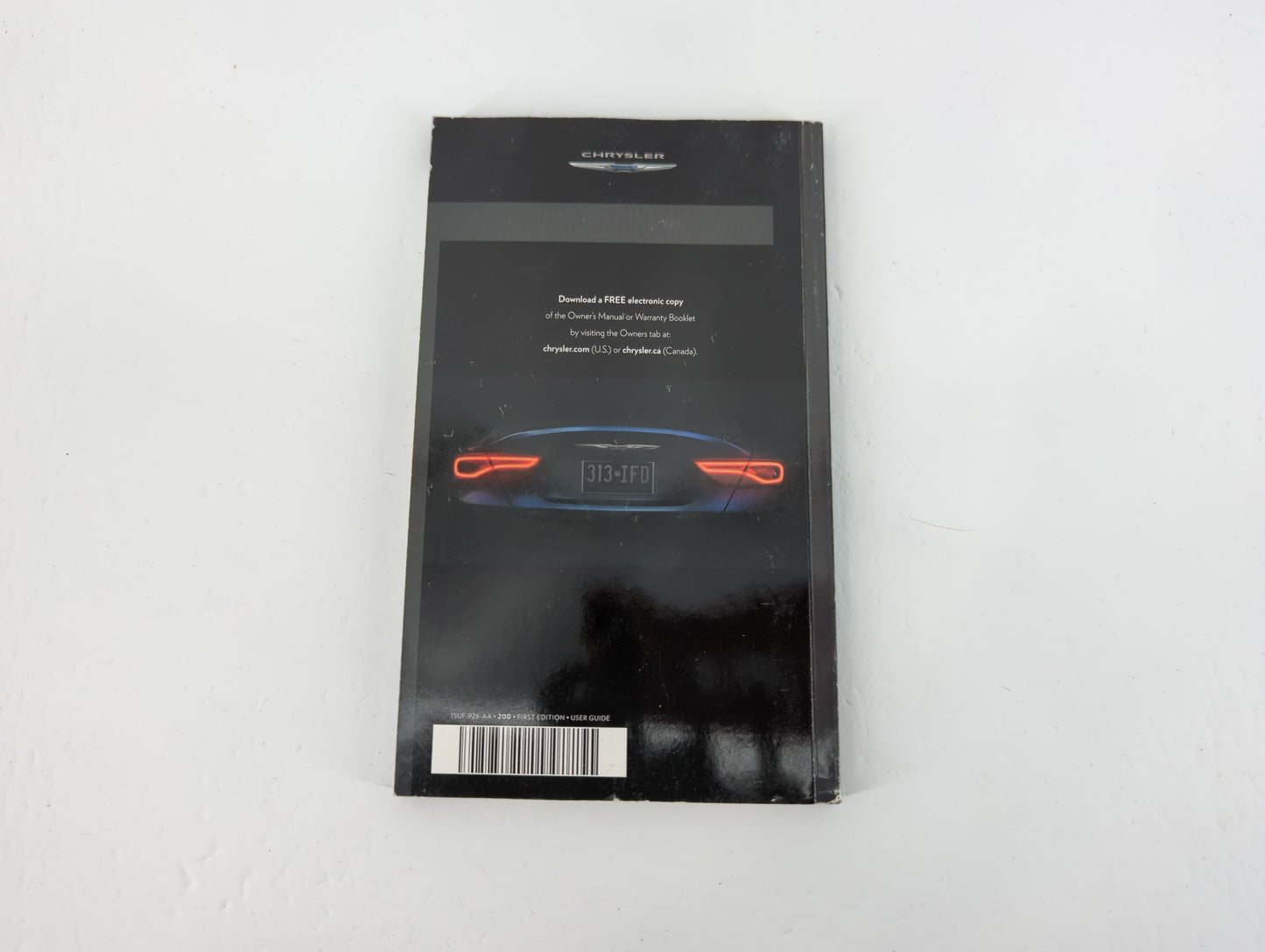 2015 Chrysler 200 Owners Manual Book Guide P/N:15UF-926-AA OEM Used Auto Parts - Oemusedautoparts1.com