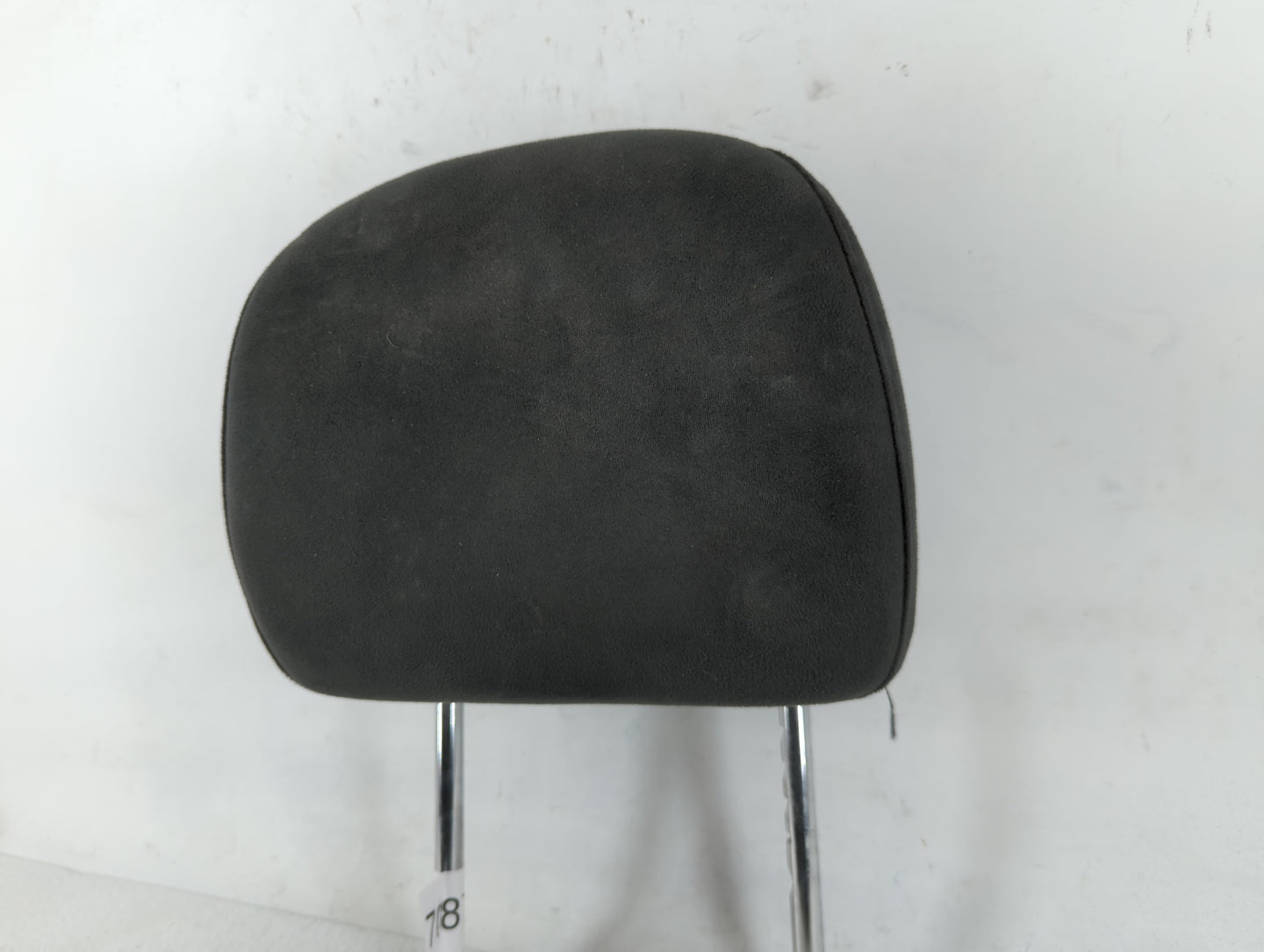 2015-2017 Chrysler 200 Headrest Head Rest Front Driver Passenger Seat Fits Fits 2015 2016 2017 OEM Used Auto Parts - Oemused