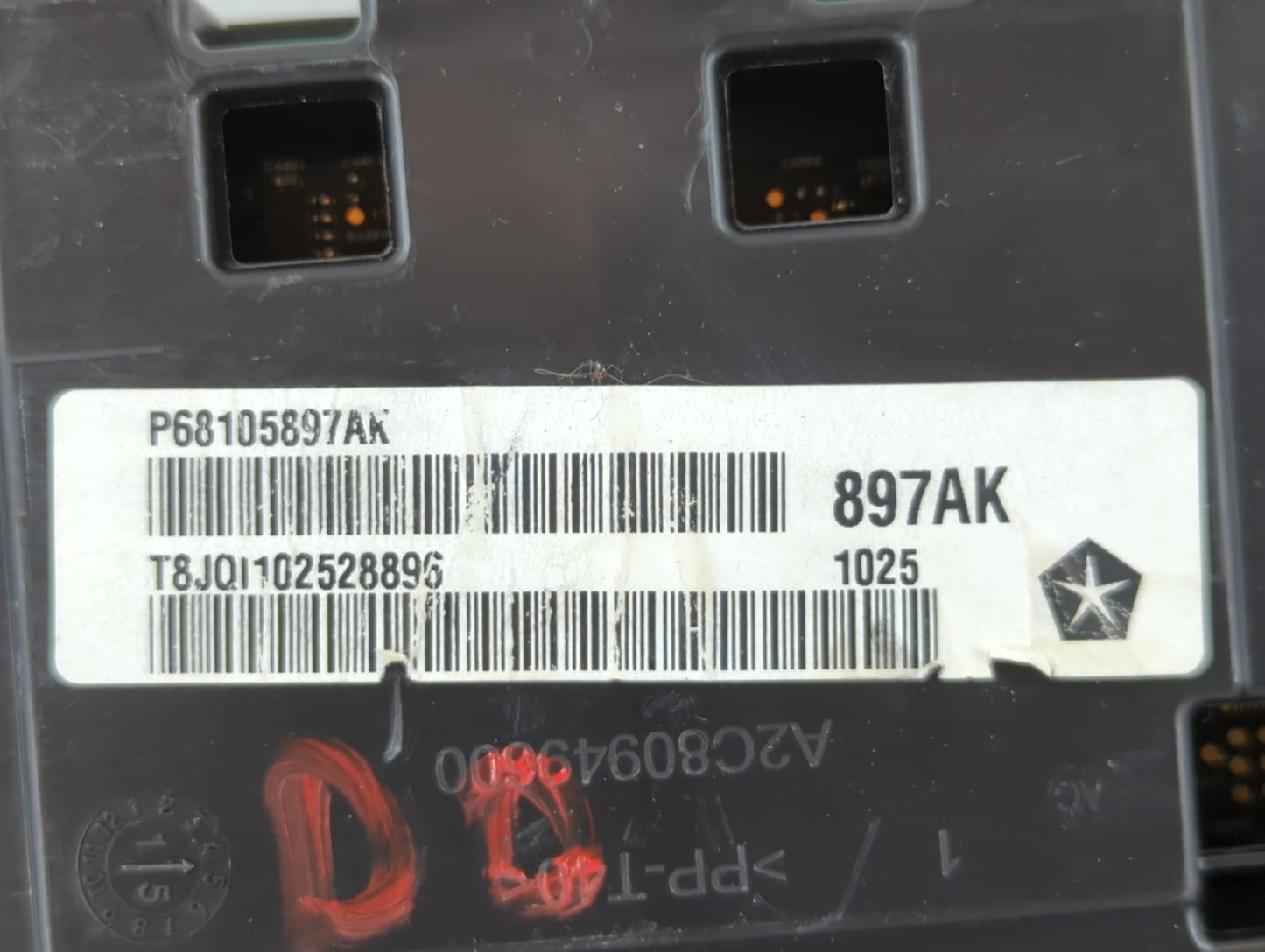 2015 Chrysler 200 Instrument Cluster Speedometer Gauges P/N:P68105897AK Fits OEM Used Auto Parts - Oemusedautoparts1.com