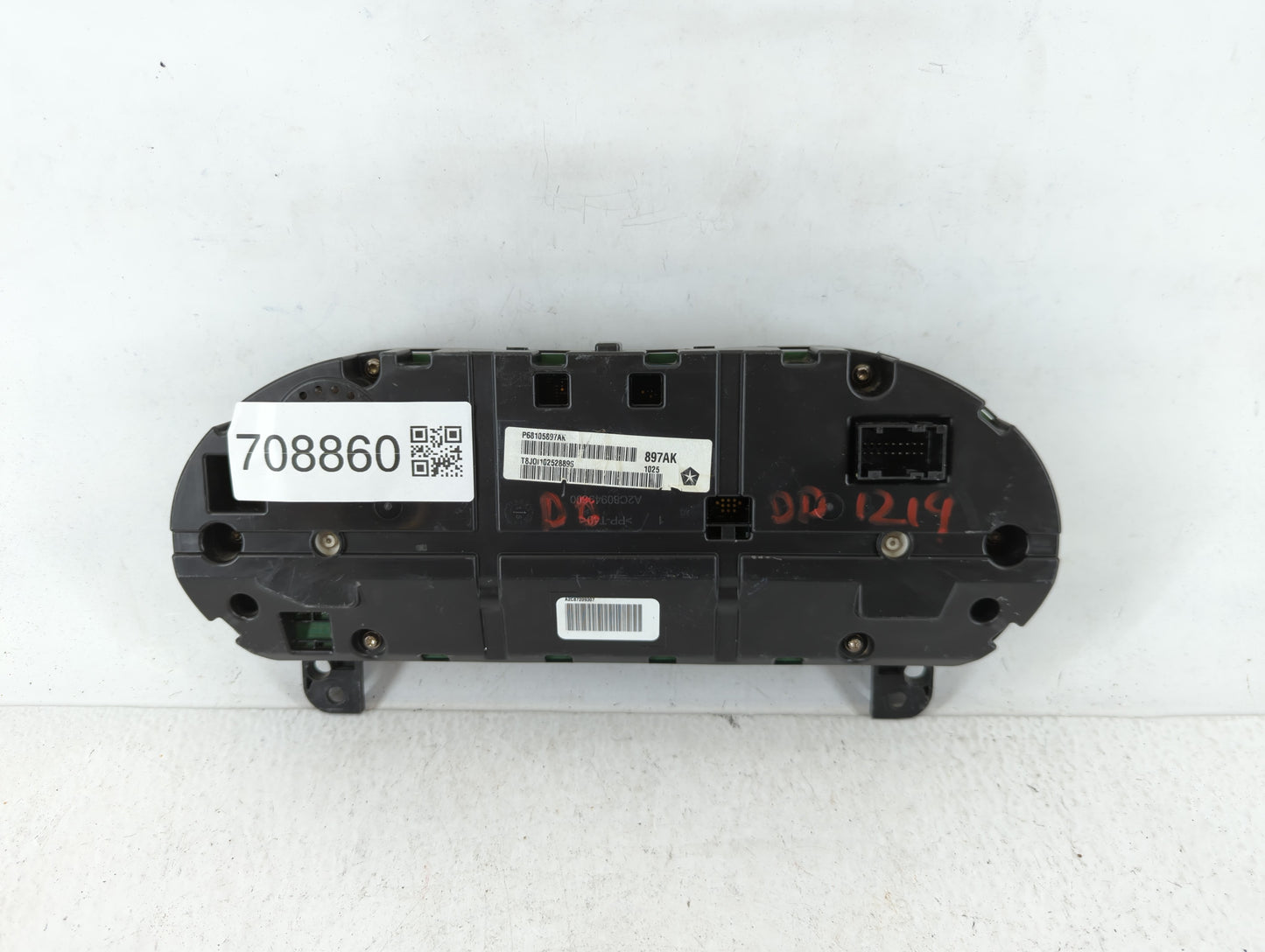 2015 Chrysler 200 Instrument Cluster Speedometer Gauges P/N:P68105897AK Fits OEM Used Auto Parts - Oemusedautoparts1.com