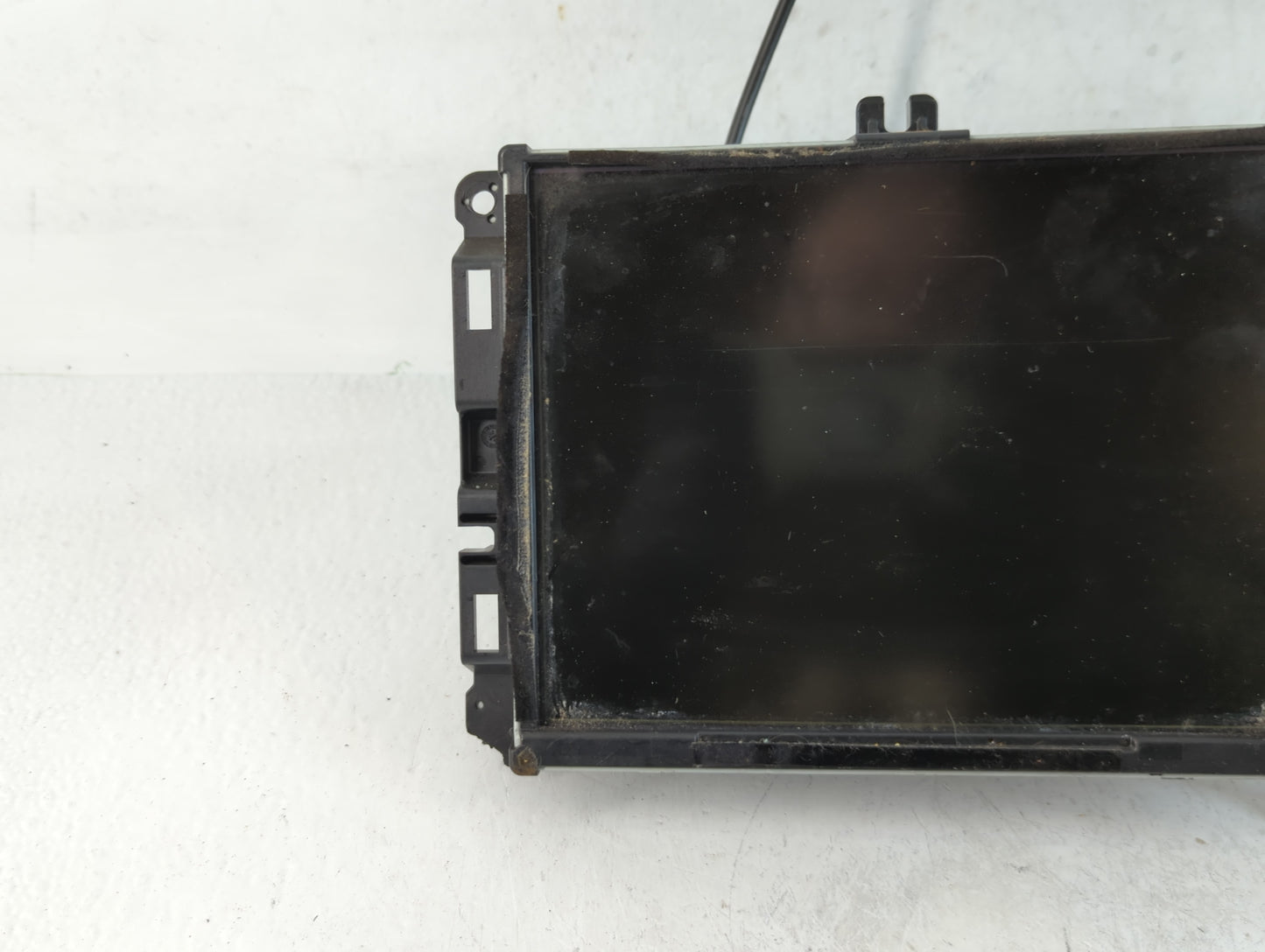 2015 Chrysler 200 Information Display Screen - Oemusedautoparts1.com