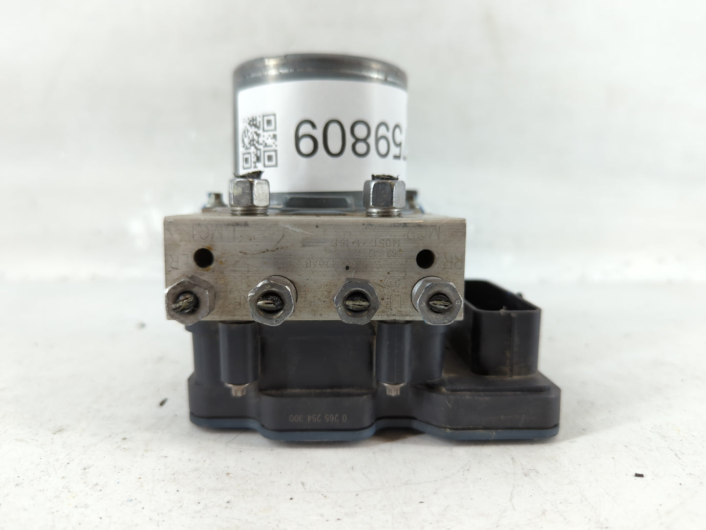 2015 Chrysler 200 ABS Pump Control Module Replacement P/N:68232470AB Fits OEM Used Auto Parts - Oemusedautoparts1.com