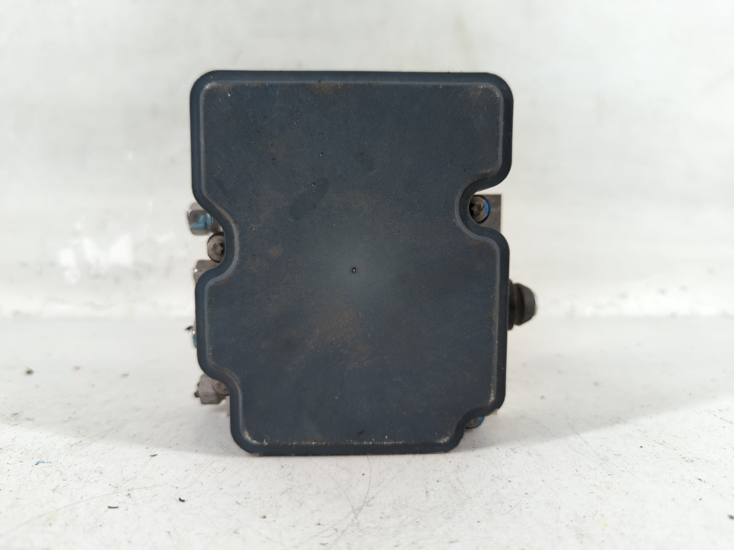 2015 Chrysler 200 ABS Pump Control Module Replacement P/N:68232470AB Fits OEM Used Auto Parts - Oemusedautoparts1.com