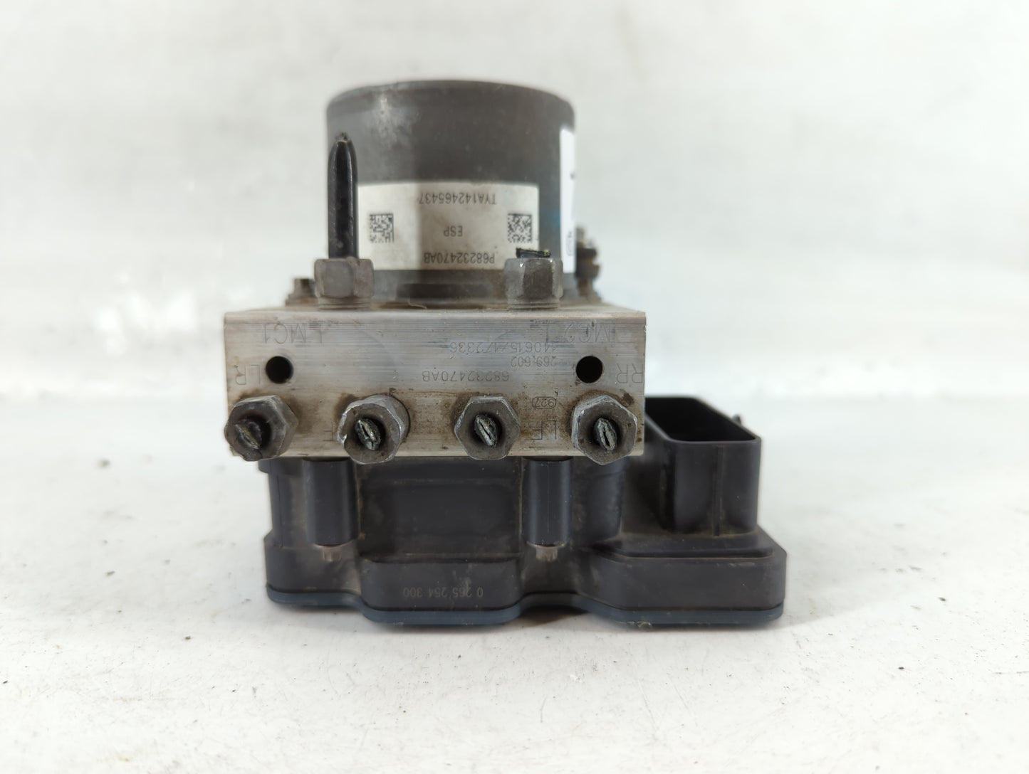 2015 Chrysler 200 ABS Pump Control Module Replacement P/N:P68232470AB Fits OEM Used Auto Parts - Oemusedautoparts1.com