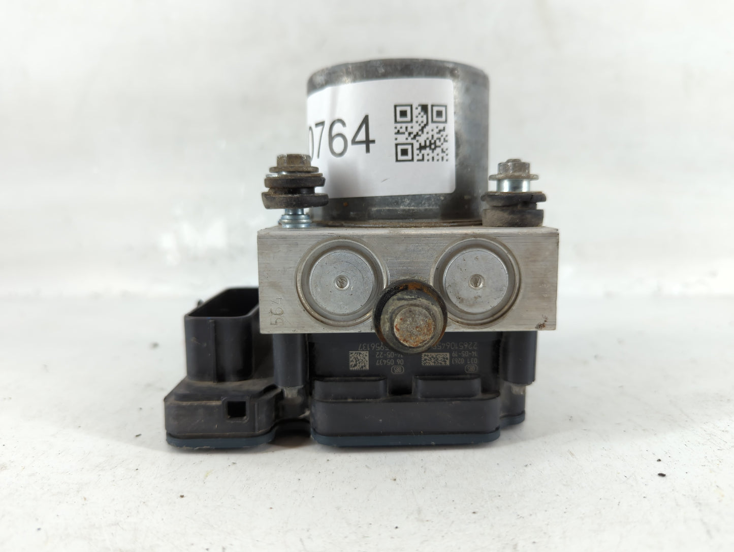 2015 Chrysler 200 ABS Pump Control Module Replacement P/N:P68232470AB Fits OEM Used Auto Parts - Oemusedautoparts1.com